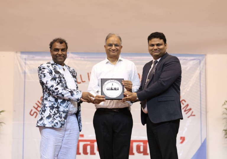 Expert Opinions on ICSE Education