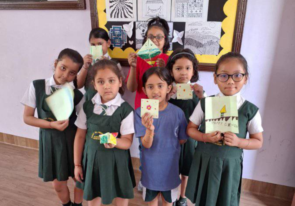 Extracurricular Activities: Enhancing Educational Excellence